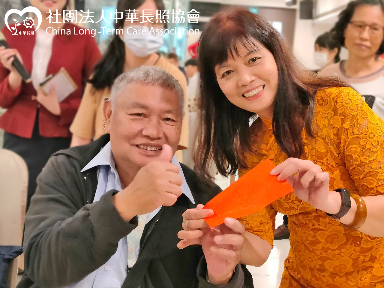關懷獨居老人照護計畫 感恩紀實-關懷獨居老人愛心圍爐 服務花絮2