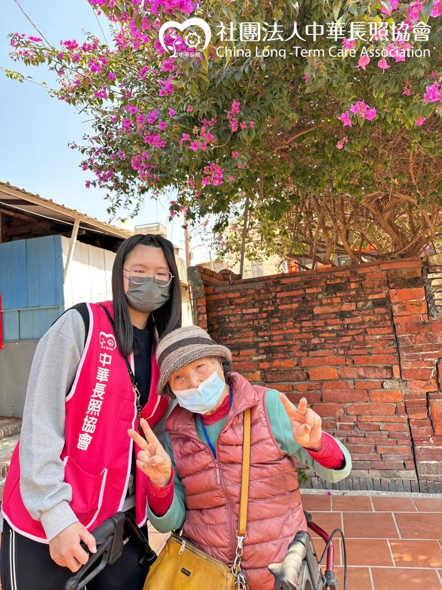 獨居老人照護計畫 嘉義爺奶歡喜作伙出遊去 台南鹽水一遊服務花絮3